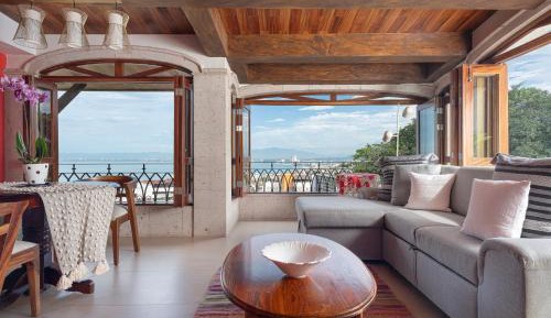 Penthouse Apartment