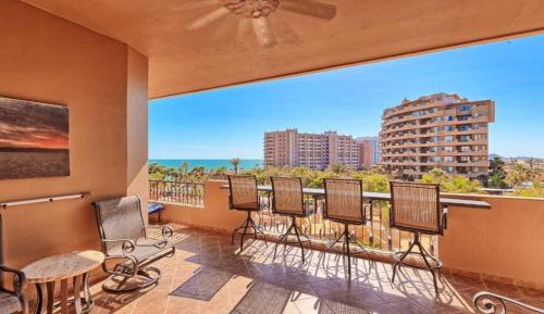 Apartment with Sea View