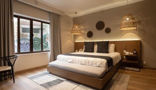 Deluxe Double Room with Bath
