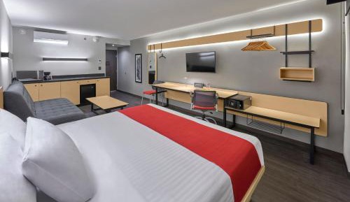 Superior King Room with Sofa Bed