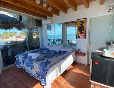 Deluxe Suite with Sea View