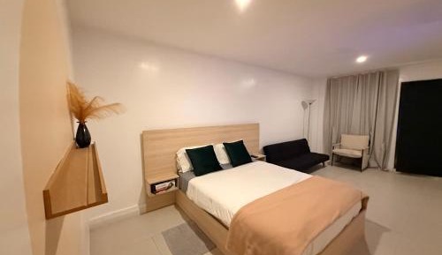 Suite Apartment