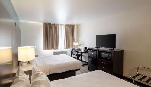 Two Queen Beds Nonsmoking No Pets