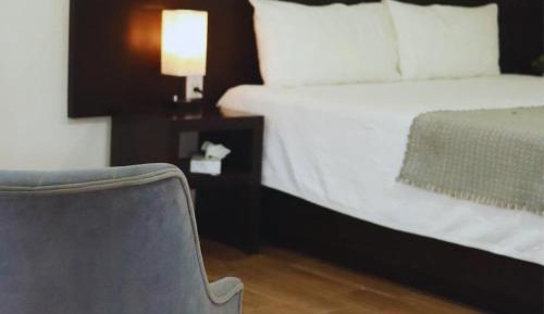 Deluxe Family Suite
