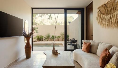 Suite with Private Pool