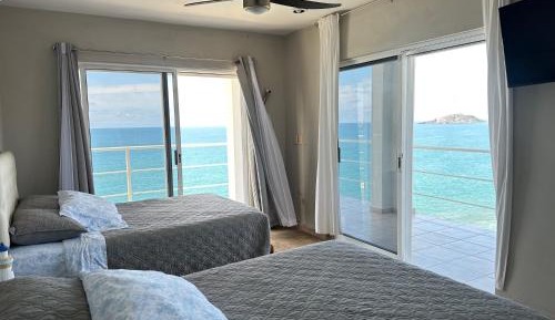 Villa - Beach Front