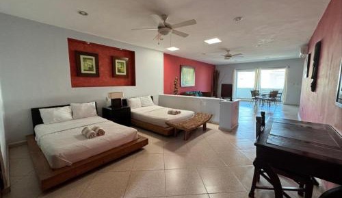 Junior Suite with Pool View