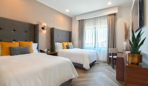 Deluxe Twin Room
