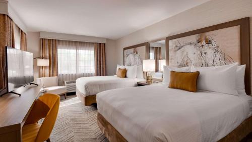 Queen Room with Two Queen Beds