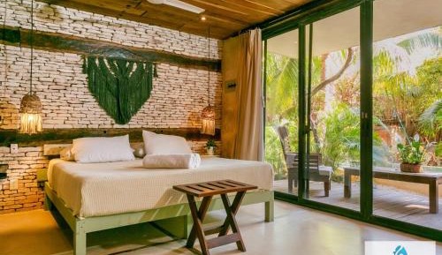Studio with Terrace and Jungle View