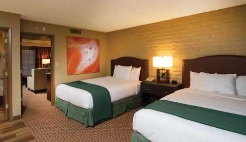 Queen Suite