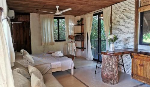 King Room with Terrace and Jungle View
