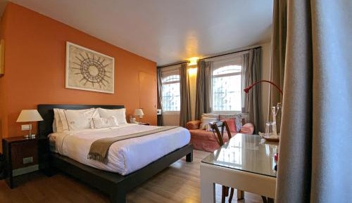 Classic Double Room