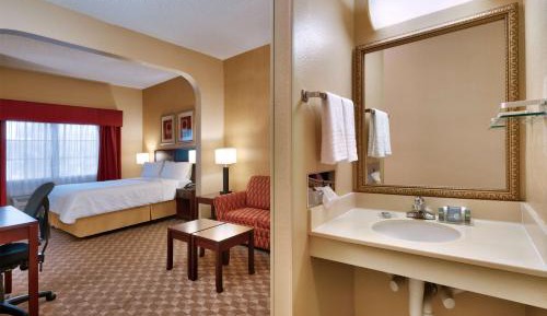 King Room with Bath Tub - Disability Access/Non-Smoking 