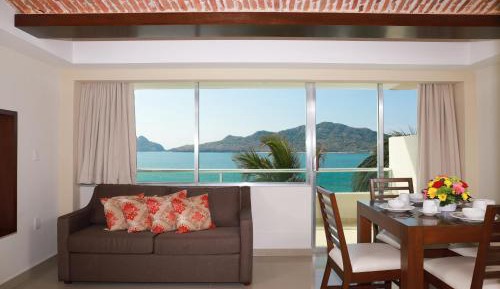 Superior Suite with Sea View