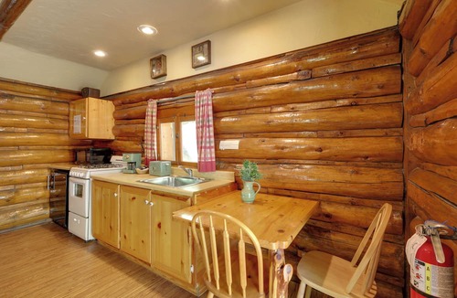 Sedona Apartment | Sedona Studio w/On-Site Hiking & Creek Access!