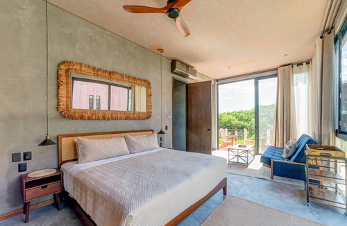 Zona Hotelera Apartment | NEW JungleChic with Pool and Cenote Onsite, Beach 200m