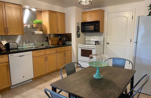 Sahuarita Apartment | Sonoran Sunrise Townhouse