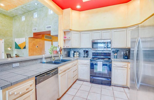 Starr Pass House | 'Desert Haven' Tucson Home - 5 Mi to Downtown!