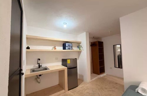 Xcumpich Apartment | Casa Cedro | Private Studio 5/10, North Mérida.