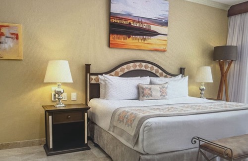 Los Cabos Resort | Sophisticated 5 star Resort with 1 bdrm ste in perfect Cabo San Lucas location