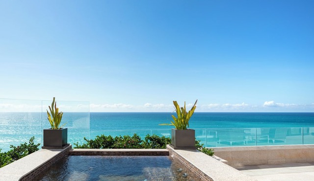 3 BEDROOM OCEANFRONT LUXURY GARZA BLANCA RESORT - CABO - NOV. 30 - DEC. 7, 2024